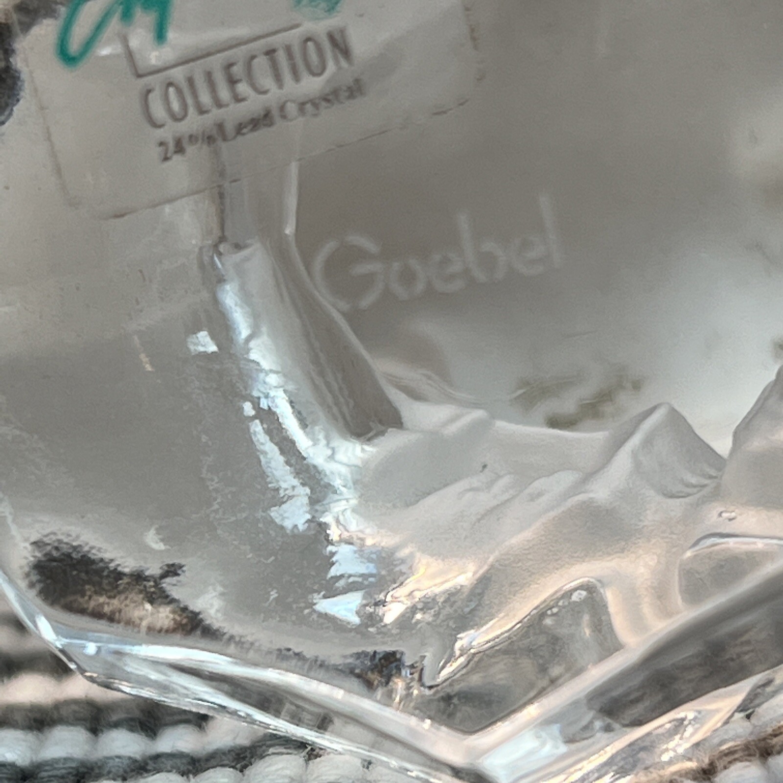 GOEBEL Frosted Crystal Glass Chicken / Hen Figurine 3.25 inches tall