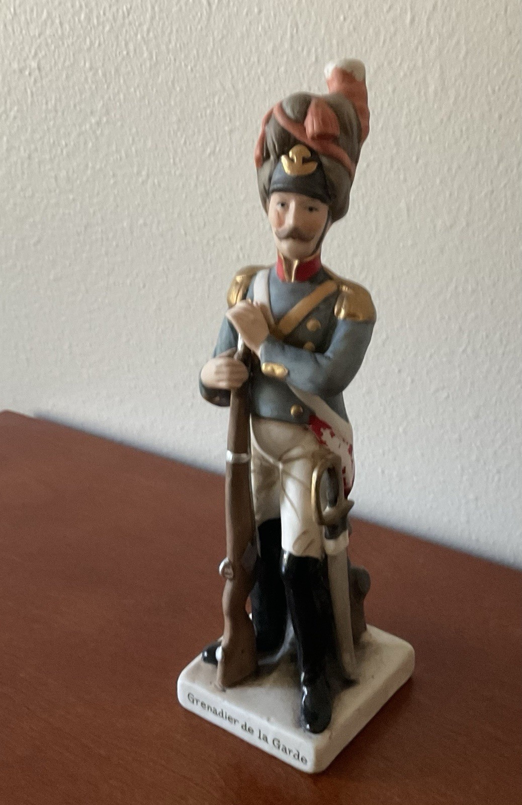 Vintage Napoleonic Grenadier de la Garde Porcelain Figurine 8 3/8” Tall