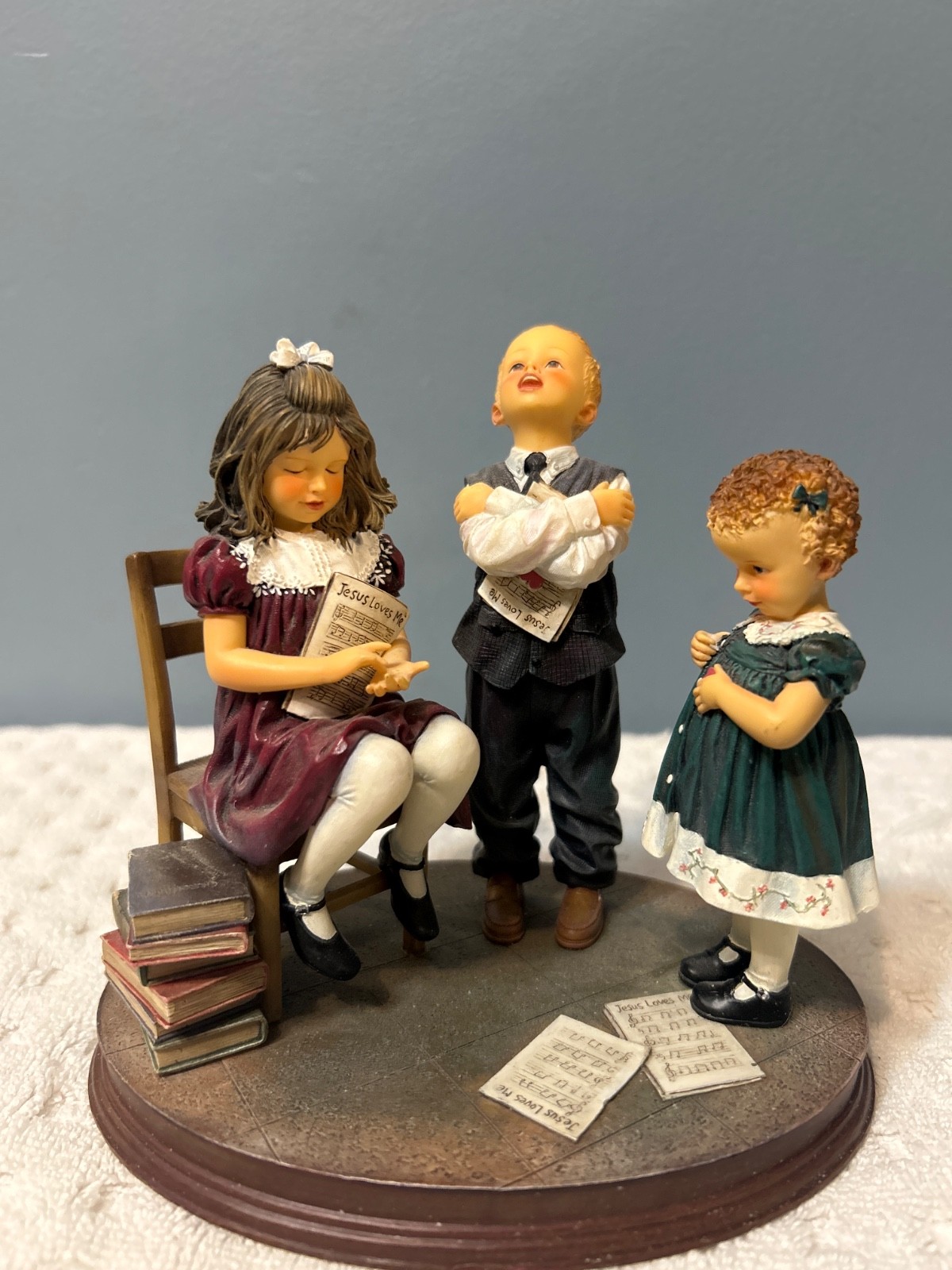 Demdaco Mama Says… “Jesus Loves Me” Figurine by Kathy Andrews Fincher 2003