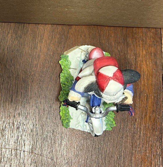 Mary’s Moo Moos Dairy Queen You’re One Udderly Cool Moo Figurine