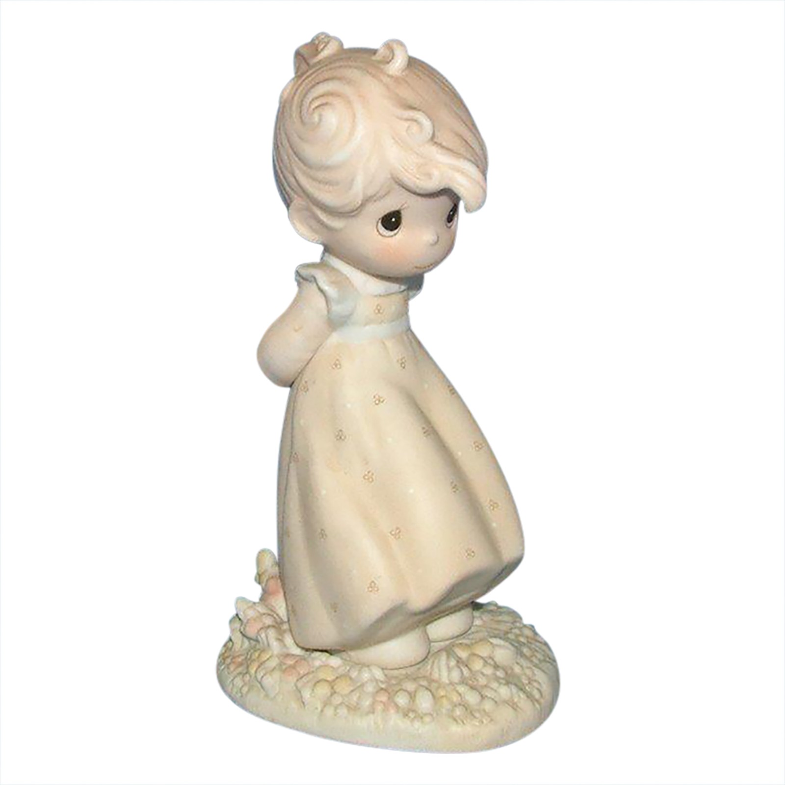 Precious Moments Figurine: 12084 Autumn’s Praise (6.4″) Four-Seasons Series