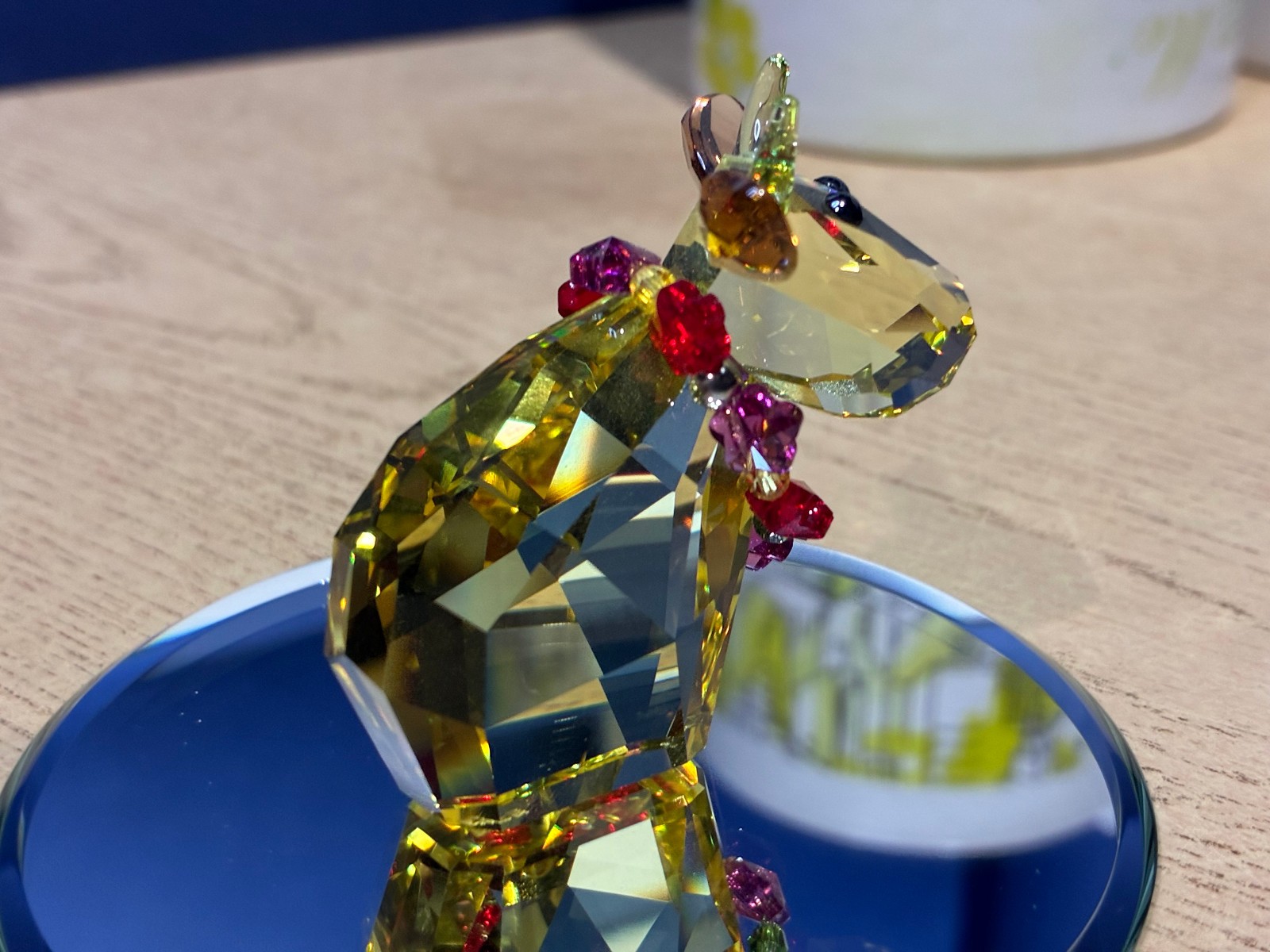 SWAROVSKI LOVLOTS 2011 SUNSHINE MO LIMITED EDITION COW 1093651 MIB with Cert