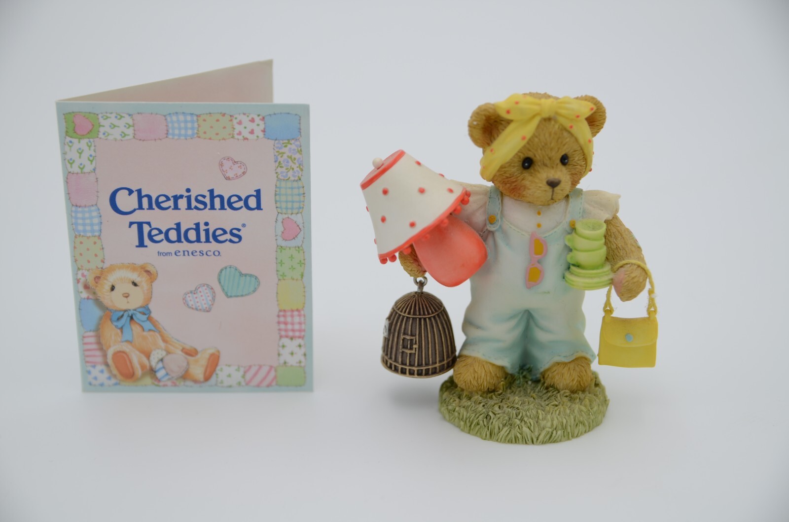 2012 Cherished Teddies Nicole 4030481 On the Hunt for That Special Find