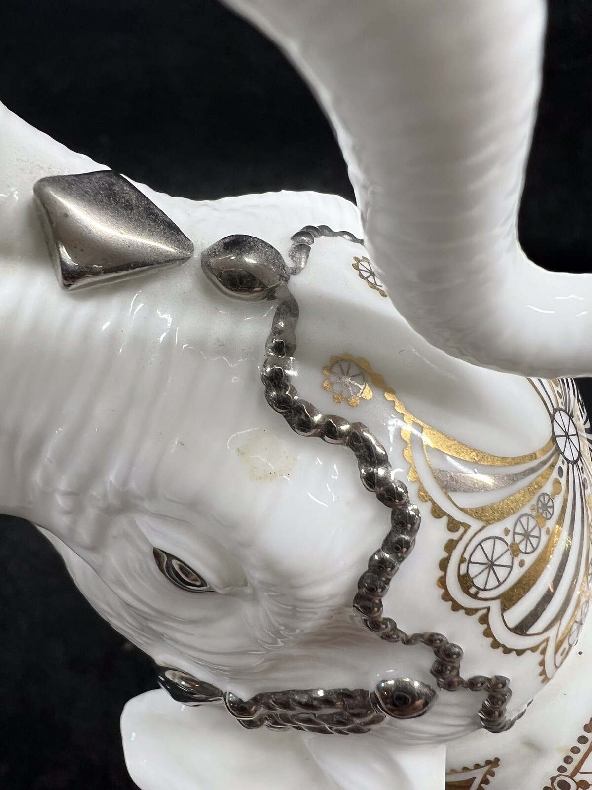 Lenox Elephant, White W/ Gold & Silver, Head Up, Porcelain, China