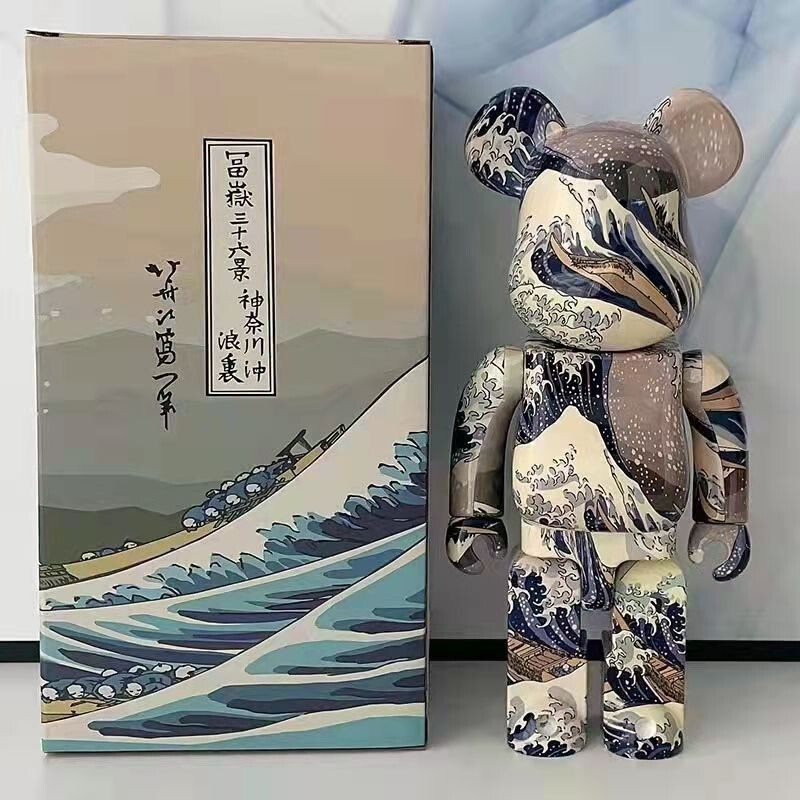 400arbrick Surfing(The Great Wave)Graffiti Action Figure Home Deco Art Toy