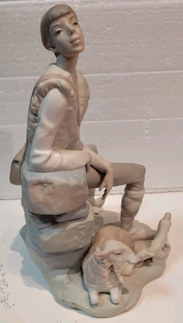 Vintage Lladro Resting Shepherd Boy Dog Tending Sheep 10.5in High X8in W X 7in D