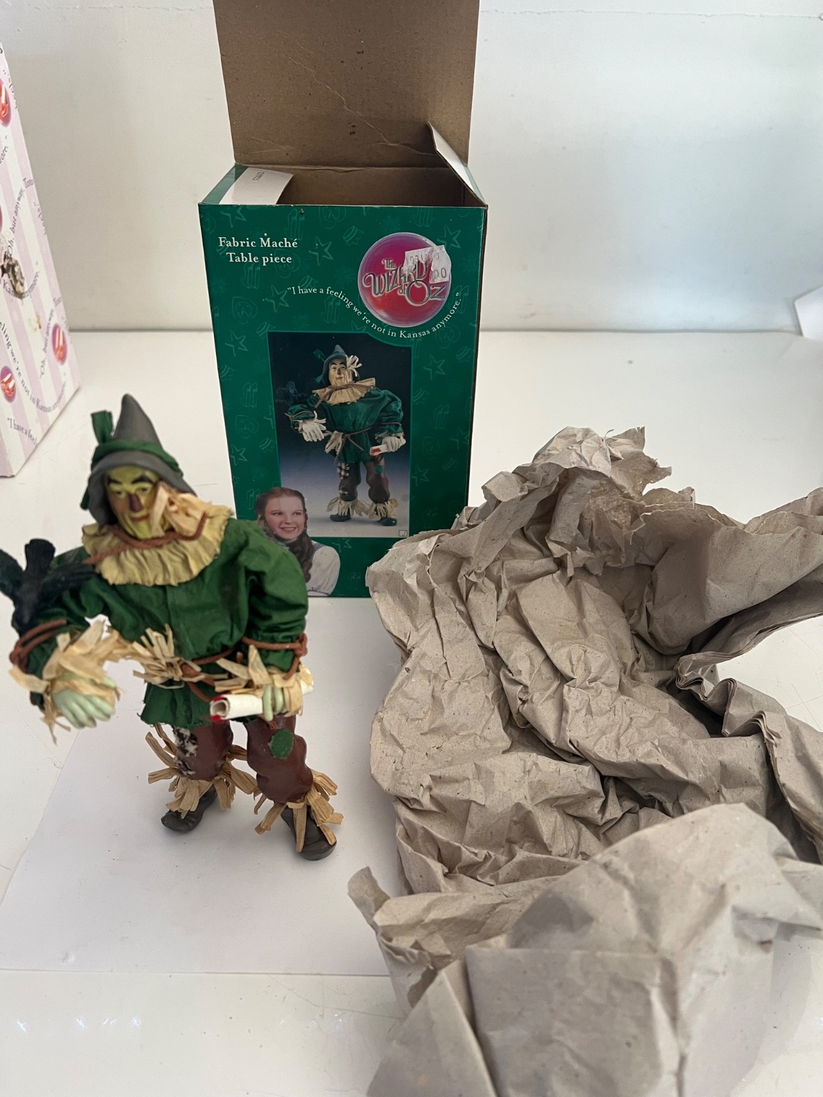 KURT S ADLER THE WIZARD OF OZ FABRIC MACHE TABLE PIECE SCARECROW