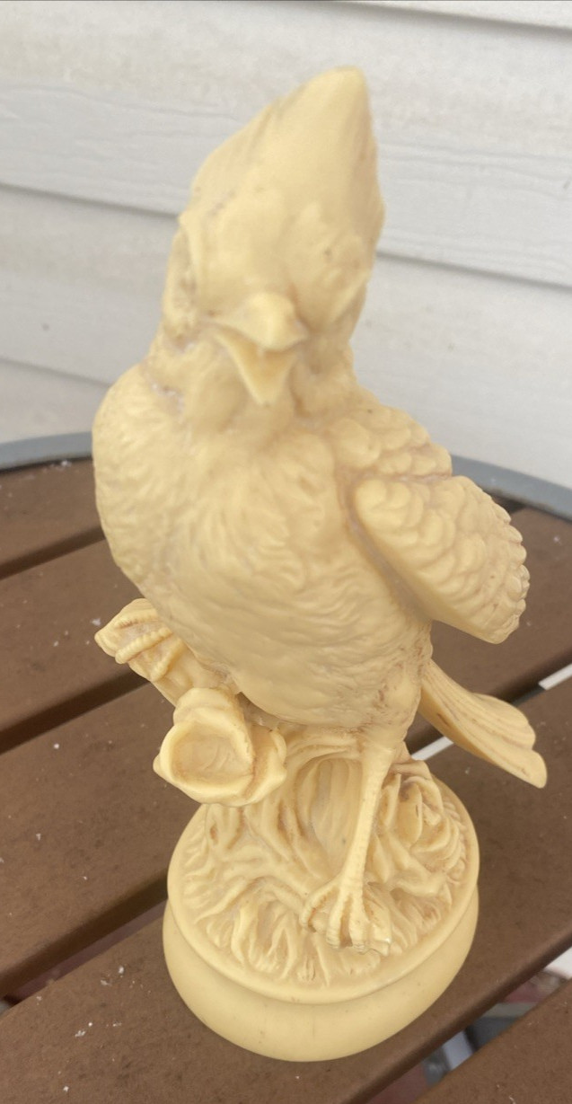 Vintage Bird Cardinal sculpture figurine Made in Italy Detailed Roses Off White