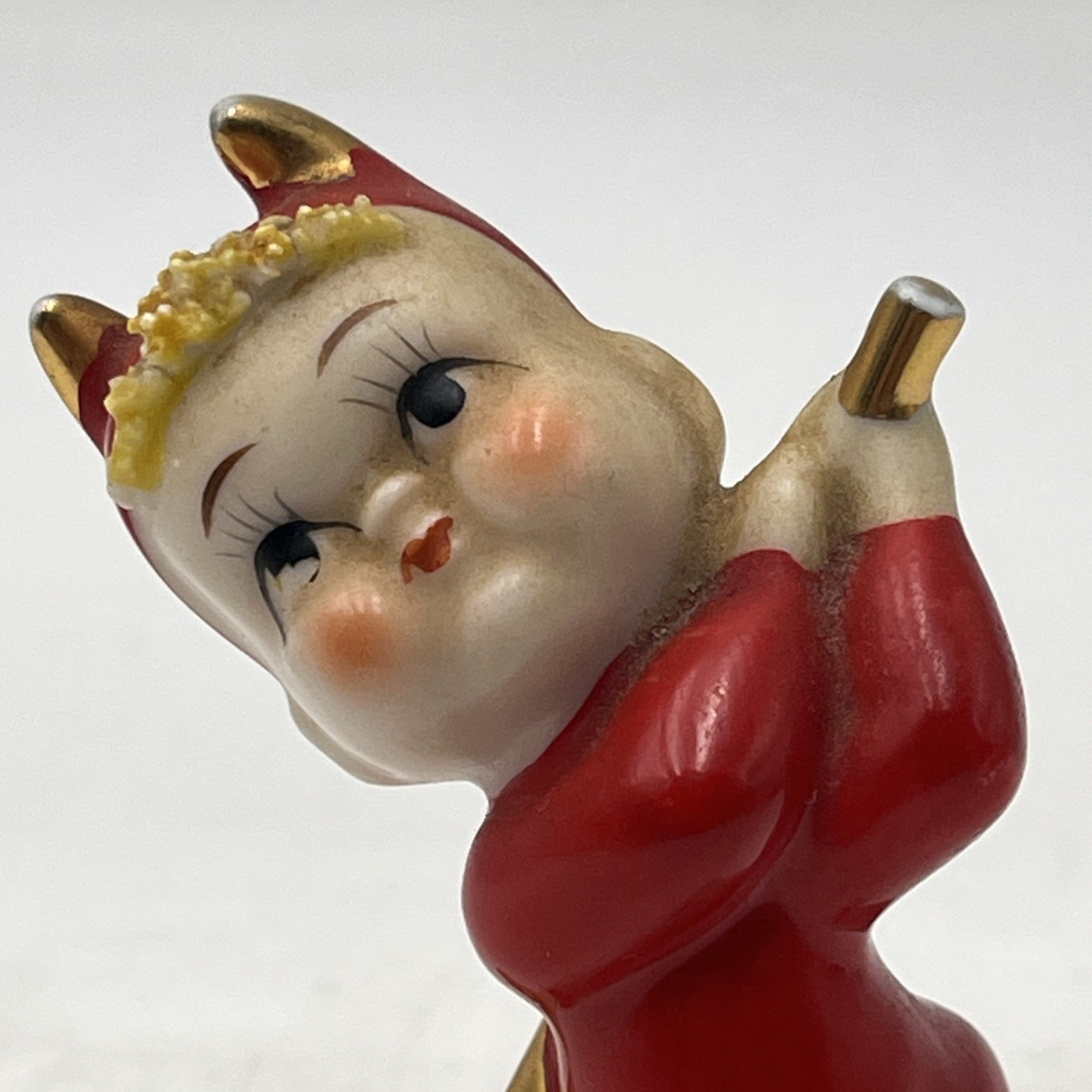 VINTAGE 1950’s MCM LEFTON DEVIL GOLFING GOLF GOLD GILDED PORCELAIN FIGURE