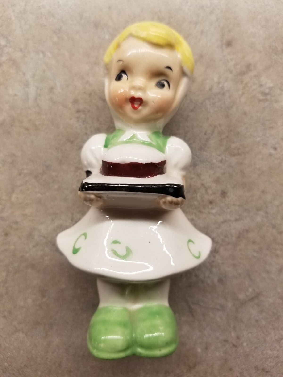 5 UCAGCO Japan Ceramic 4″ Children Figurines – Precious Girls in Skirts