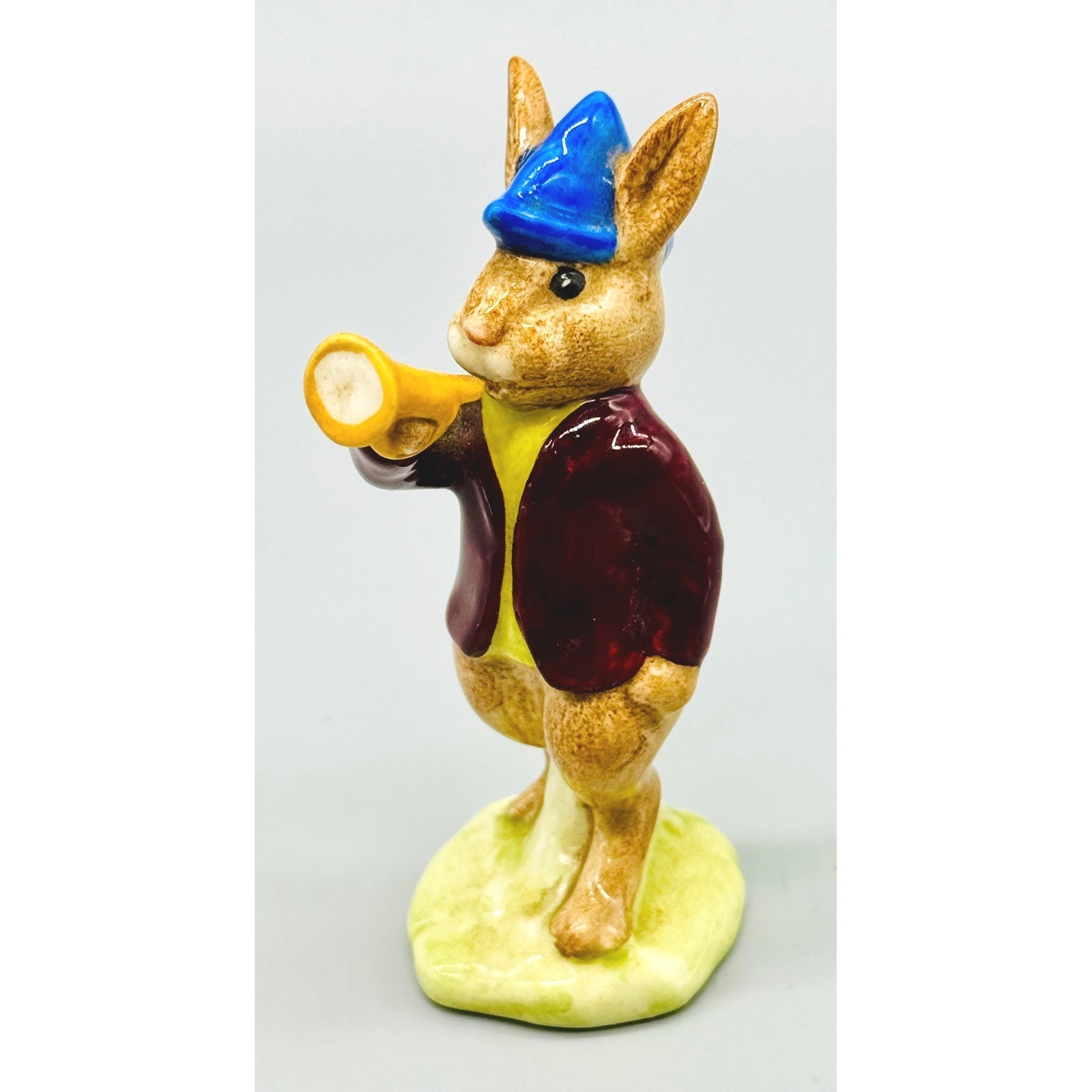 Royal Doulton Bunnykins Touchdown Jogging Rise and Shine Figurines Lot of 3