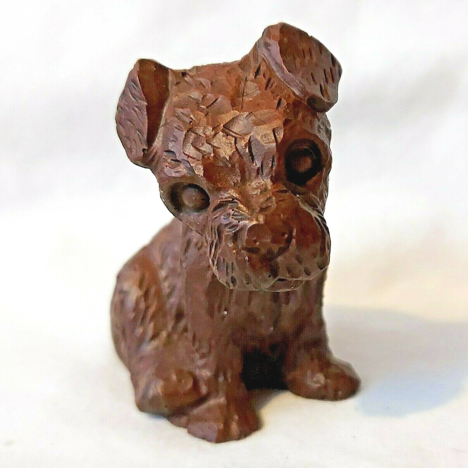 Carved Chocolate Lab Puppy Figurine Miniature Approximately 2″ Great Details