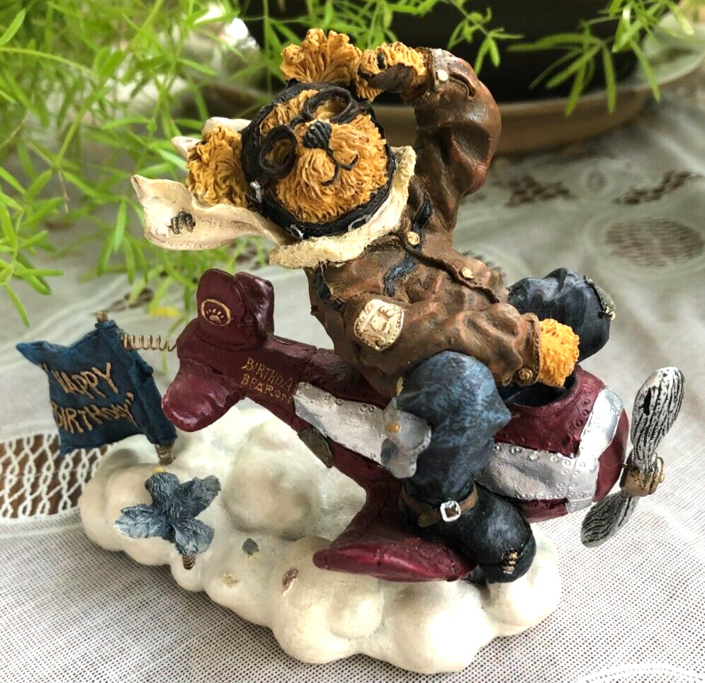 BOYDS RESIN BEARSTONE FIGURINE – ACE ARMSTRONG …FLYIN HIGH (HAPPY BIRTHDAY)