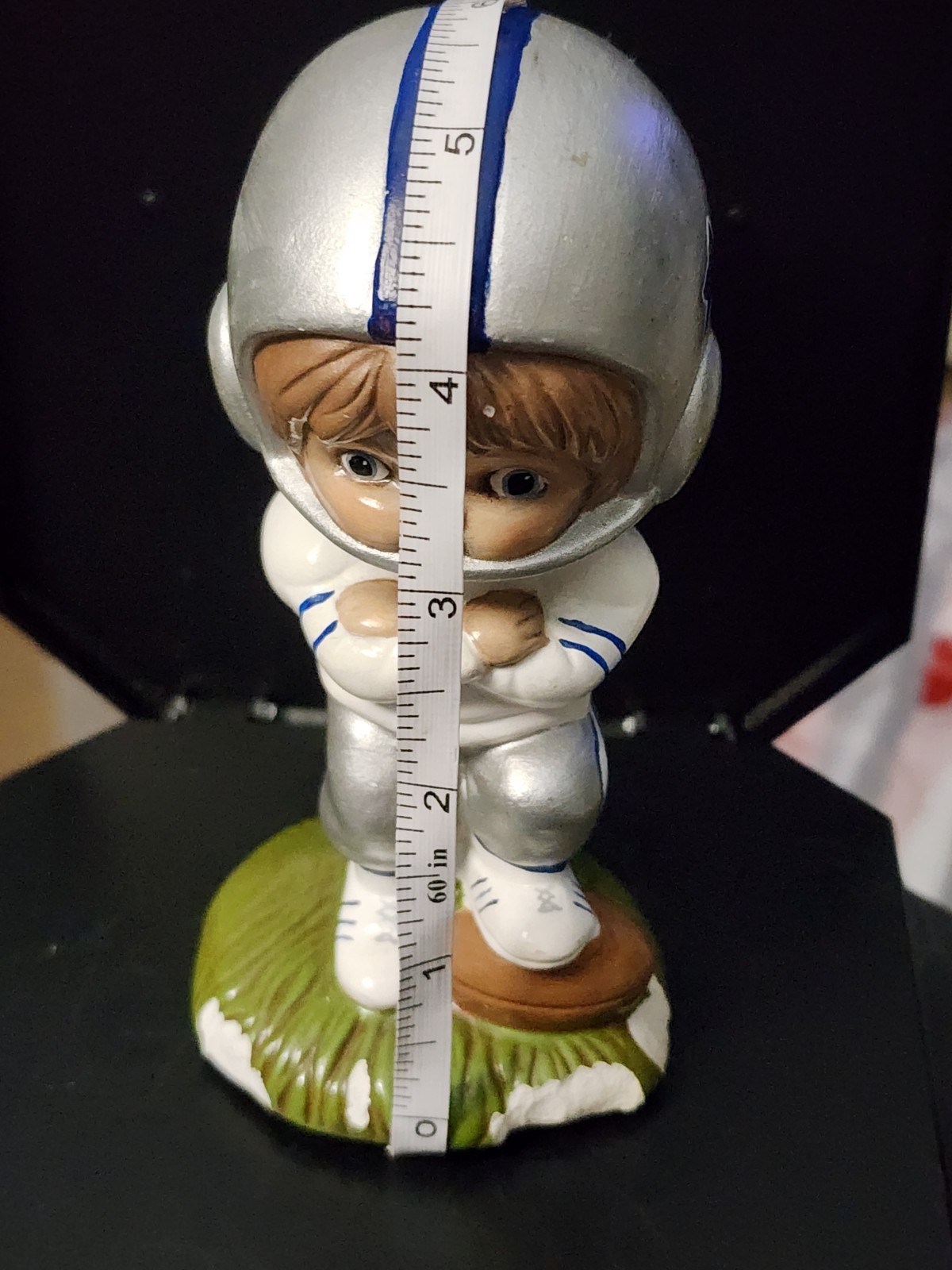 Vintage 1970’s Mold Football Boy Ceramic Figurine Dallas Cowboys #1