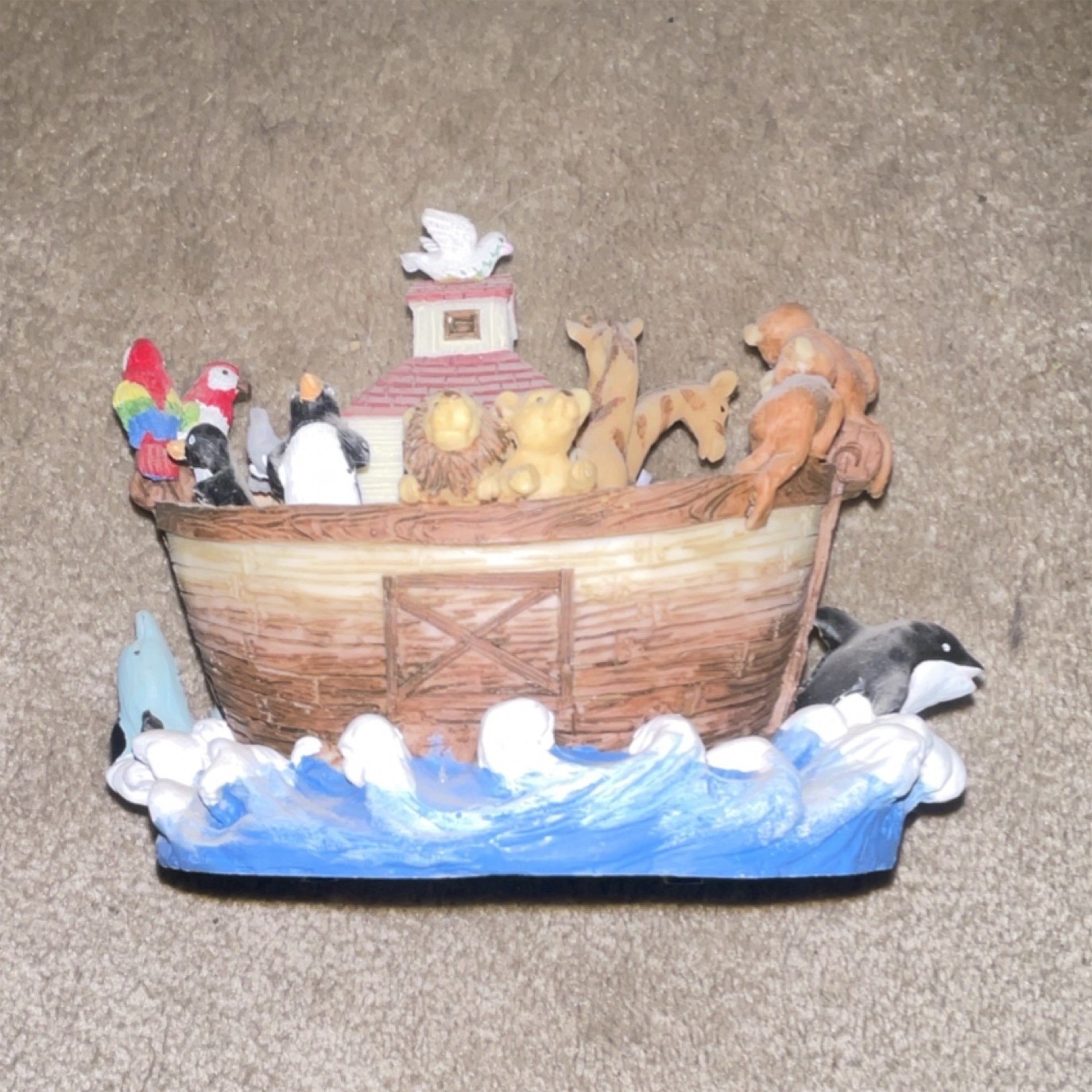 Noah’s Ark Resin Animal Figurine, Hand Painted Multicolor 3D Effect Decor