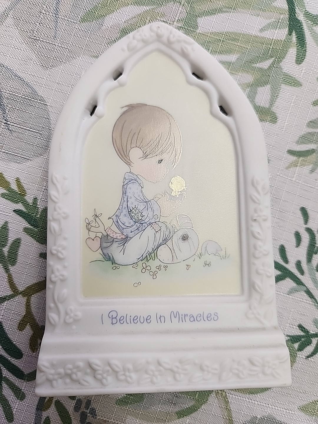 Precious Moments Inspirational Plaque 1999 “I Believe in Miracles” #133469