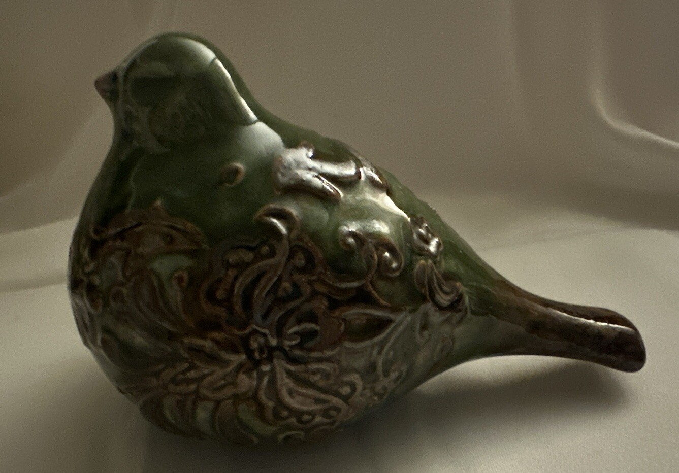 Glazed Green Brown Raised Floral Scroll Cracker Barrel Chubby Bird Figurine 7×5″