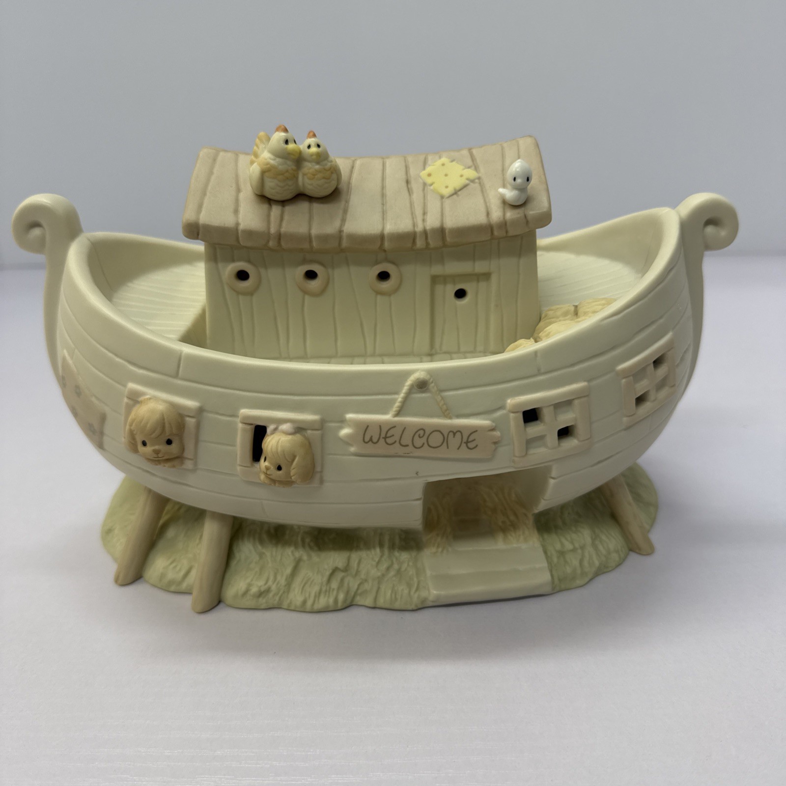 Precious Moments Noah’s Ark Night Light 530042 1992 Porcelain NO FIGURINES