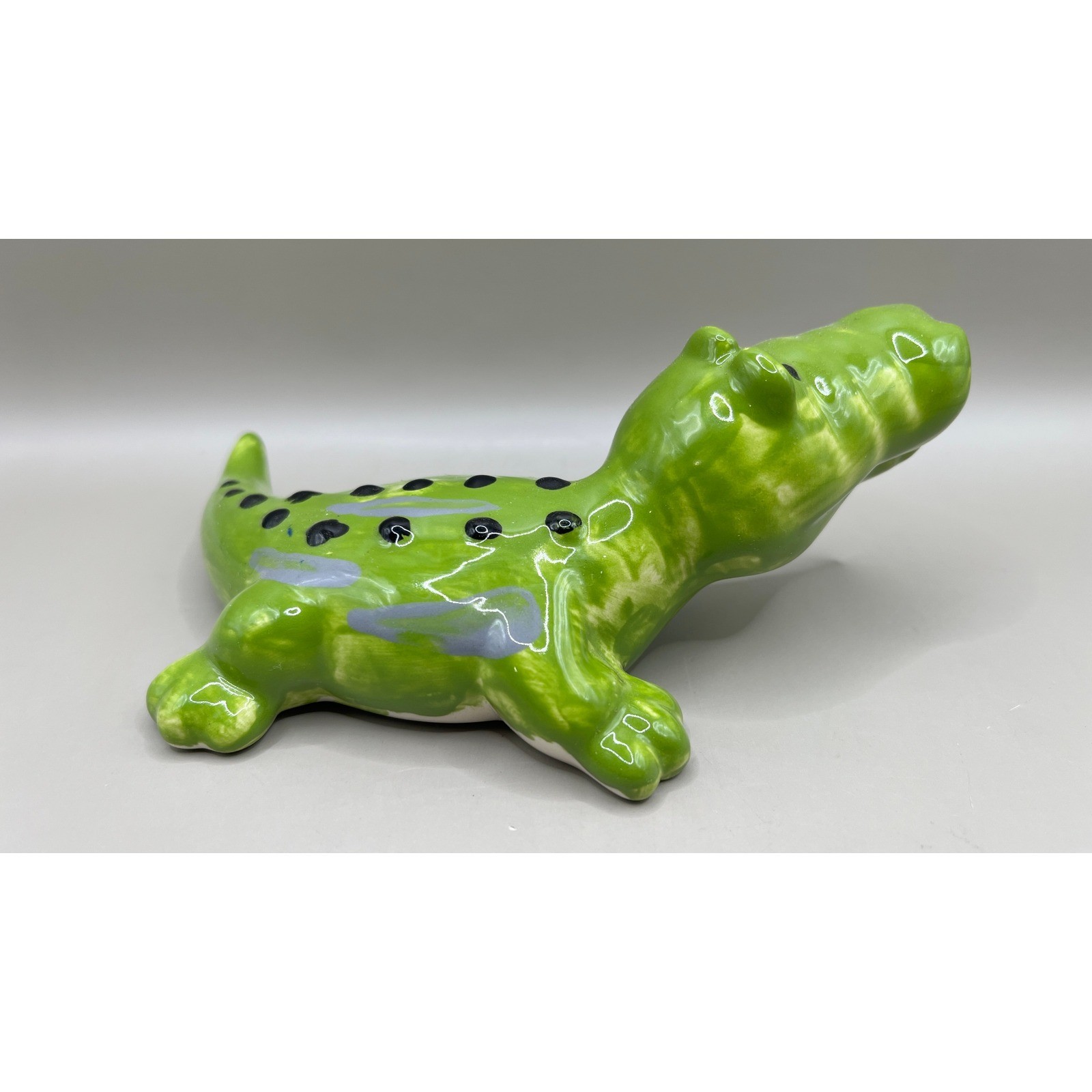 Hand Painted Ceramic Alligator Crocodile Figurine Signed Green Reptile Art 5.5″