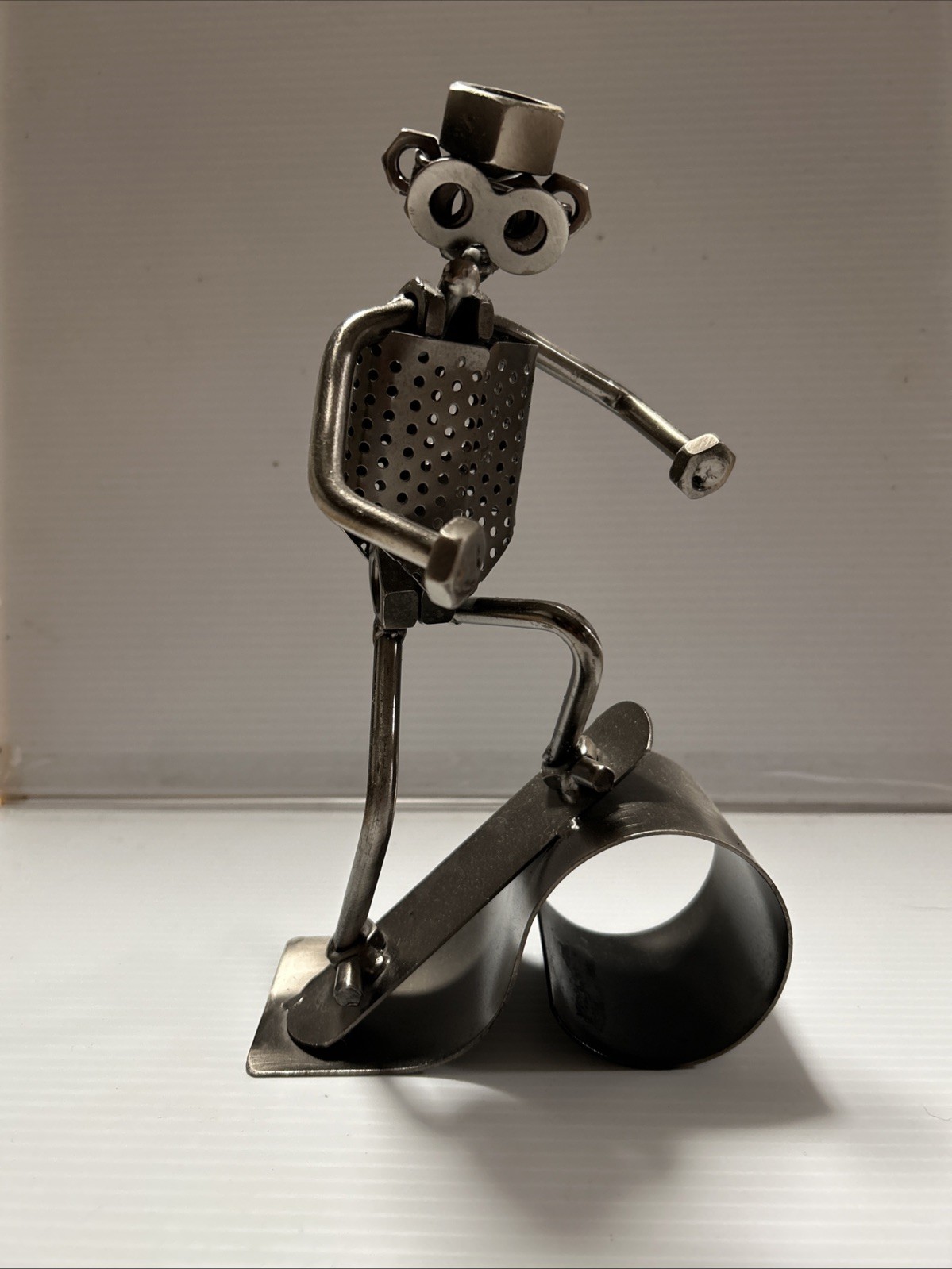 NUTS AND BOLTS BOARD SKIER PERSON SKI METAL FIGURE ART MAN CAVE INDUSTRIAL LOOK