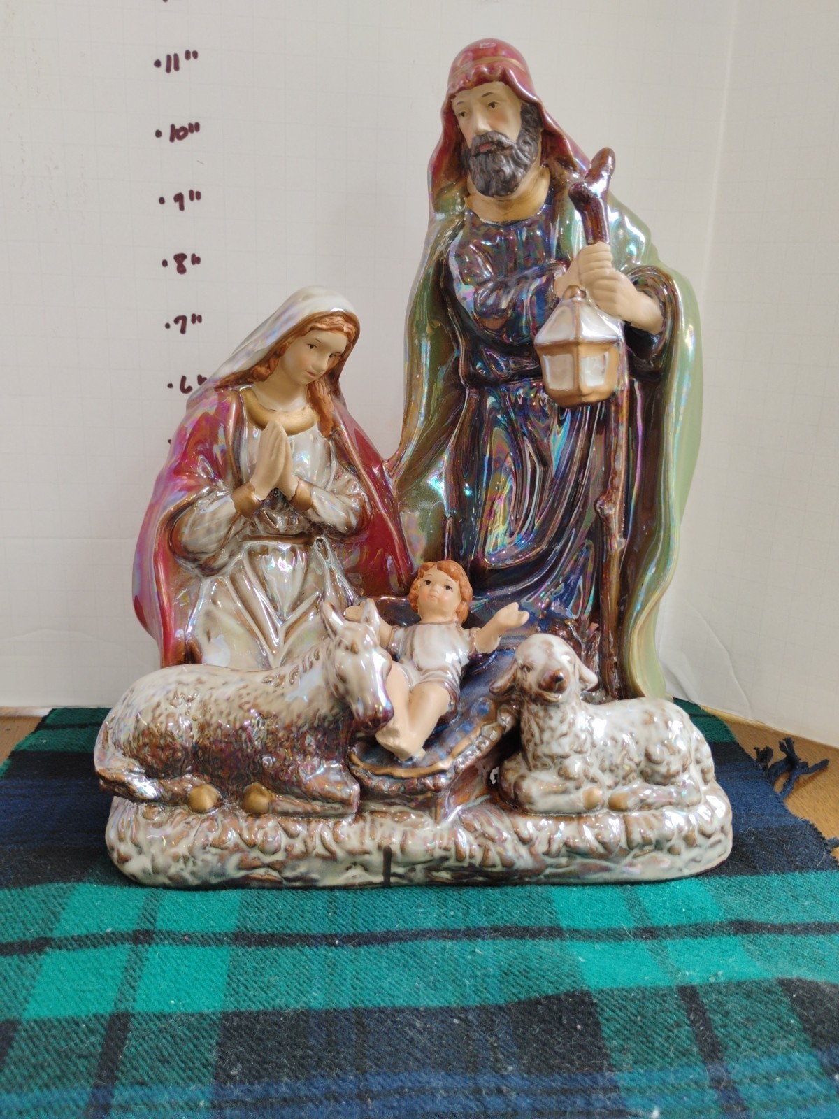 Vintage Pearlized Ceramic Manger Nativity Set Handpainted