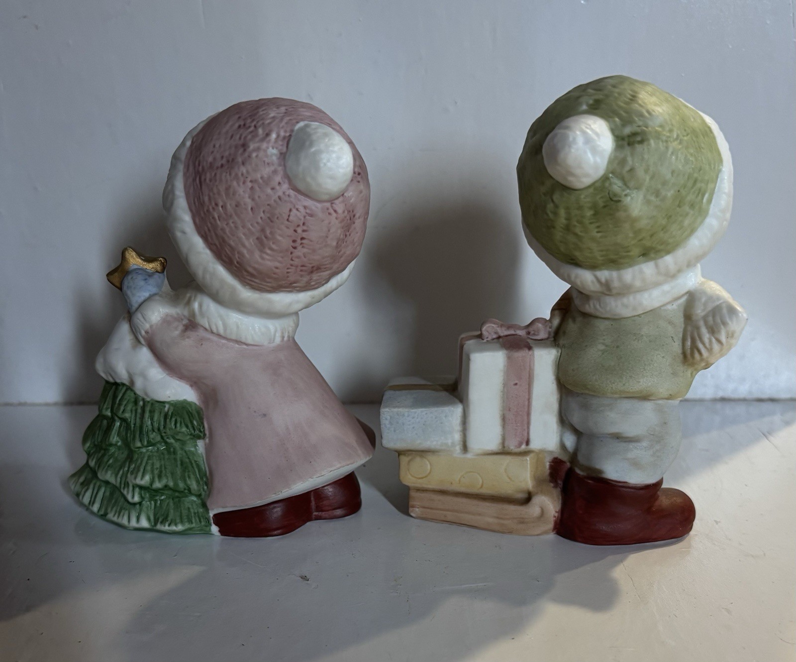 Vintage Homco Christmas 5556 Porcelain Christmas Boy & Girl Figurines