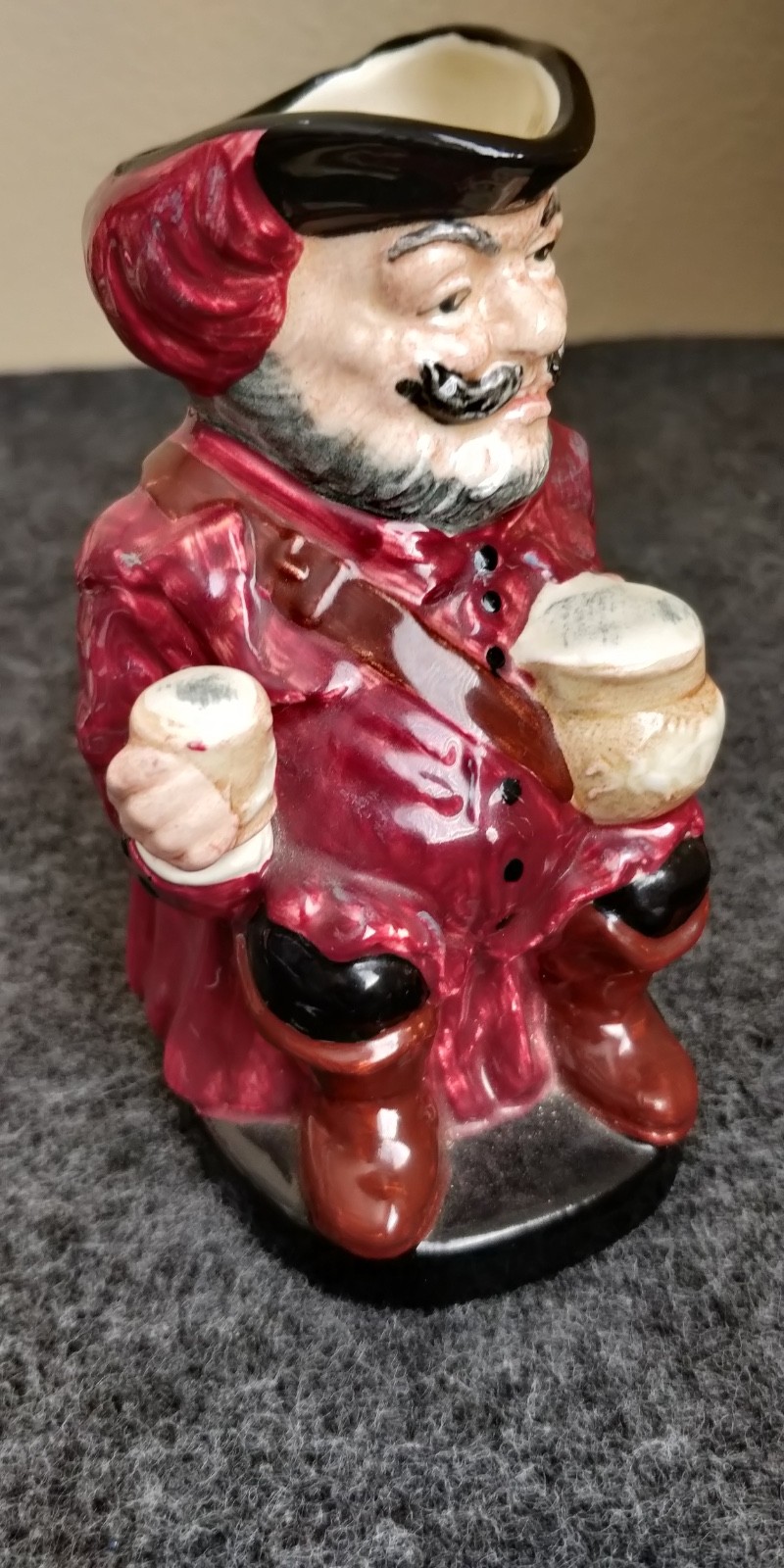 Vintage Royal Doulton Toby Jug Mug Sir John Falstaff