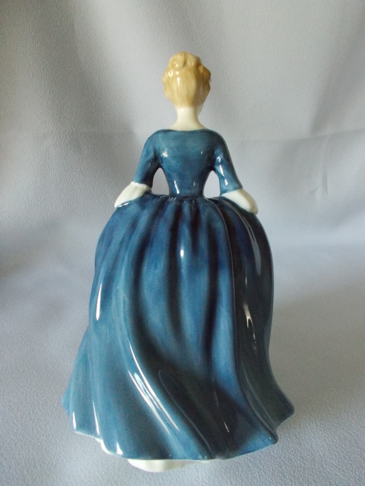Vintage Royal Doulton “Alison” HN/2238 1965. Measures 8 in