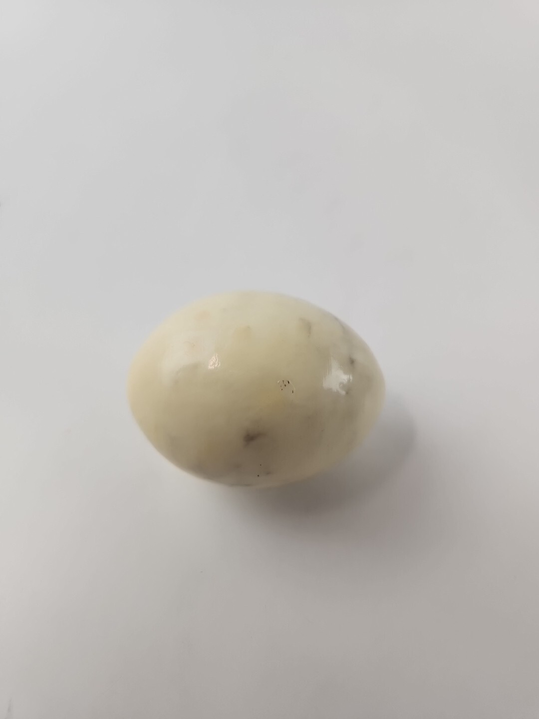 Genuine Alabaster Yell Porcelain Egg 2.5″ Tall Hand Carved, Stand Not Included.