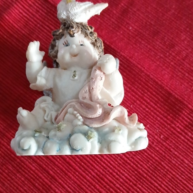 Heavenly Angels Baby Angel Figurine Resin White Pink Silver 1996 Collectible