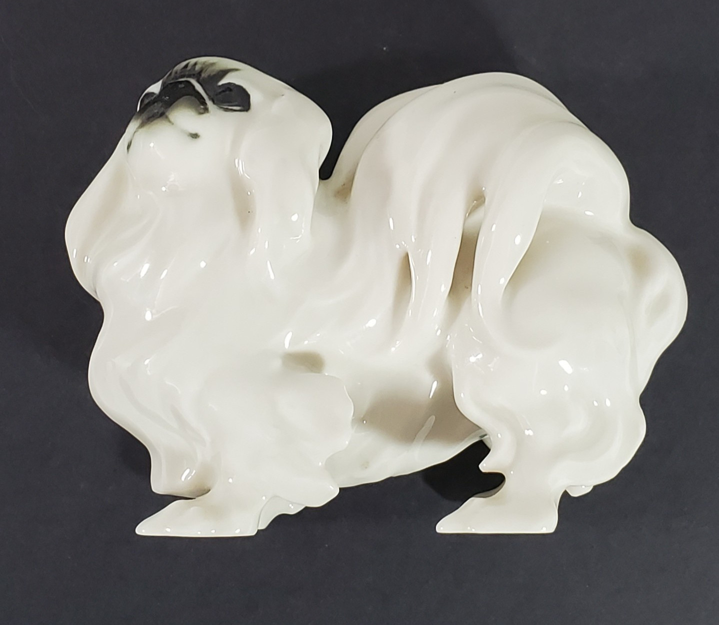 Vintage Hutschenreuther Germany Porcelain Pekingese Dog Figurine Lion Mark