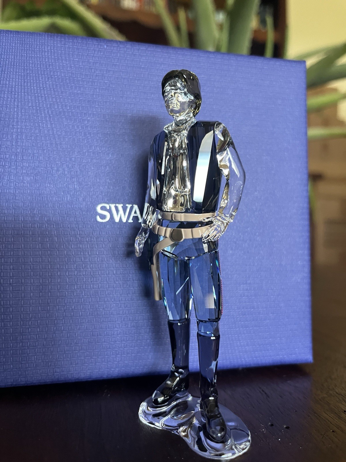 NIB Authentic Swarovski Star Wars Heroic Han Solo Crystal Figurine #5591308