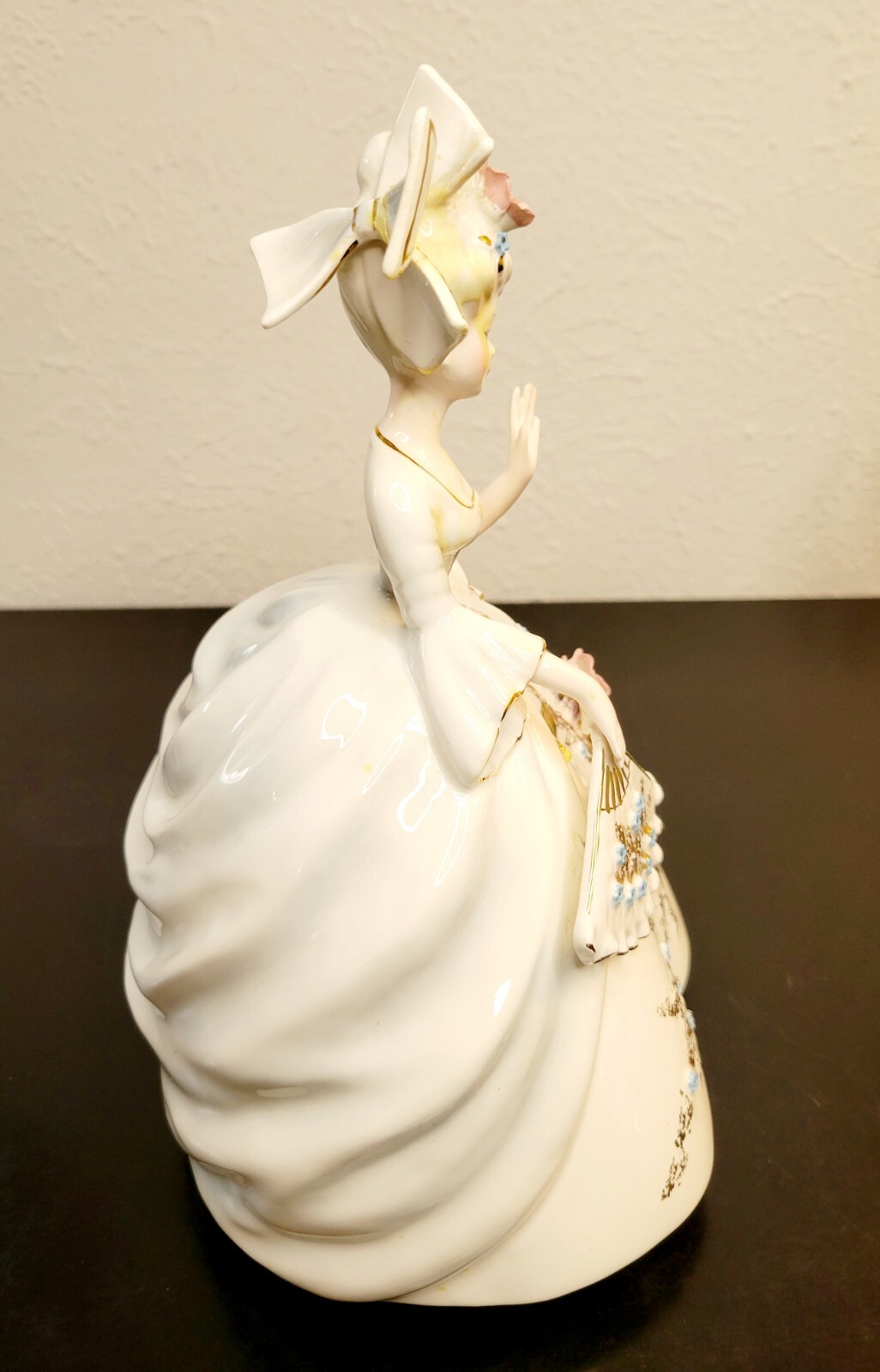 Josef Original Colonial Days Series “Louise” 9.5″ Has Had Repairs