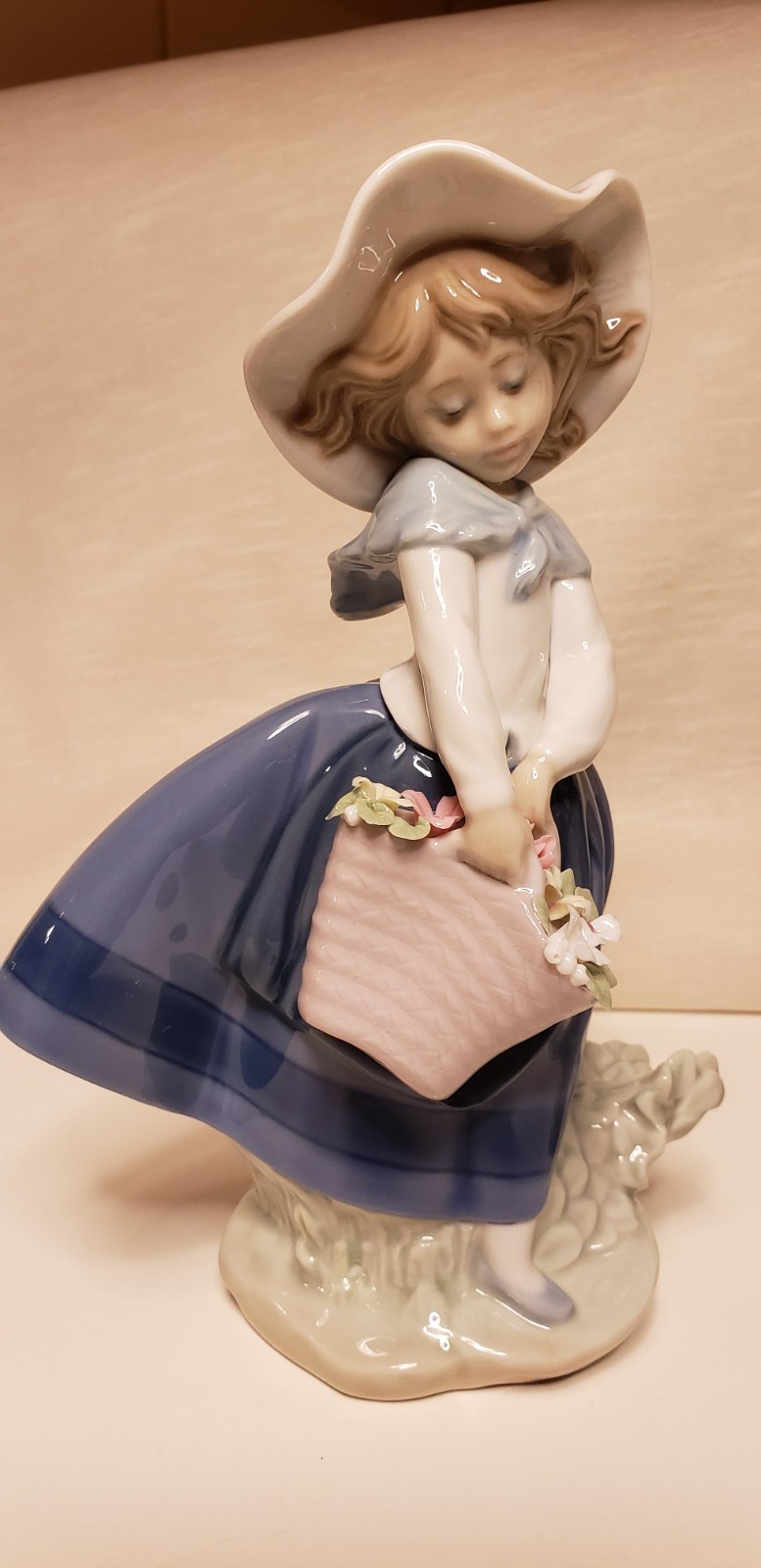 Lladro Figurines. Girls with Flowers. 3 in all. Ref.#’s 5221,5222,5223. 3-Boxes