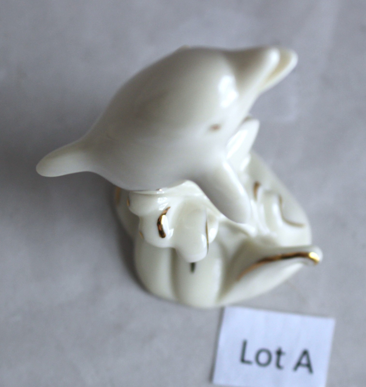 Lenox Leaping Dolphin Figurine Ivory Porcelain 24K Gold Accents 4″ Excellent