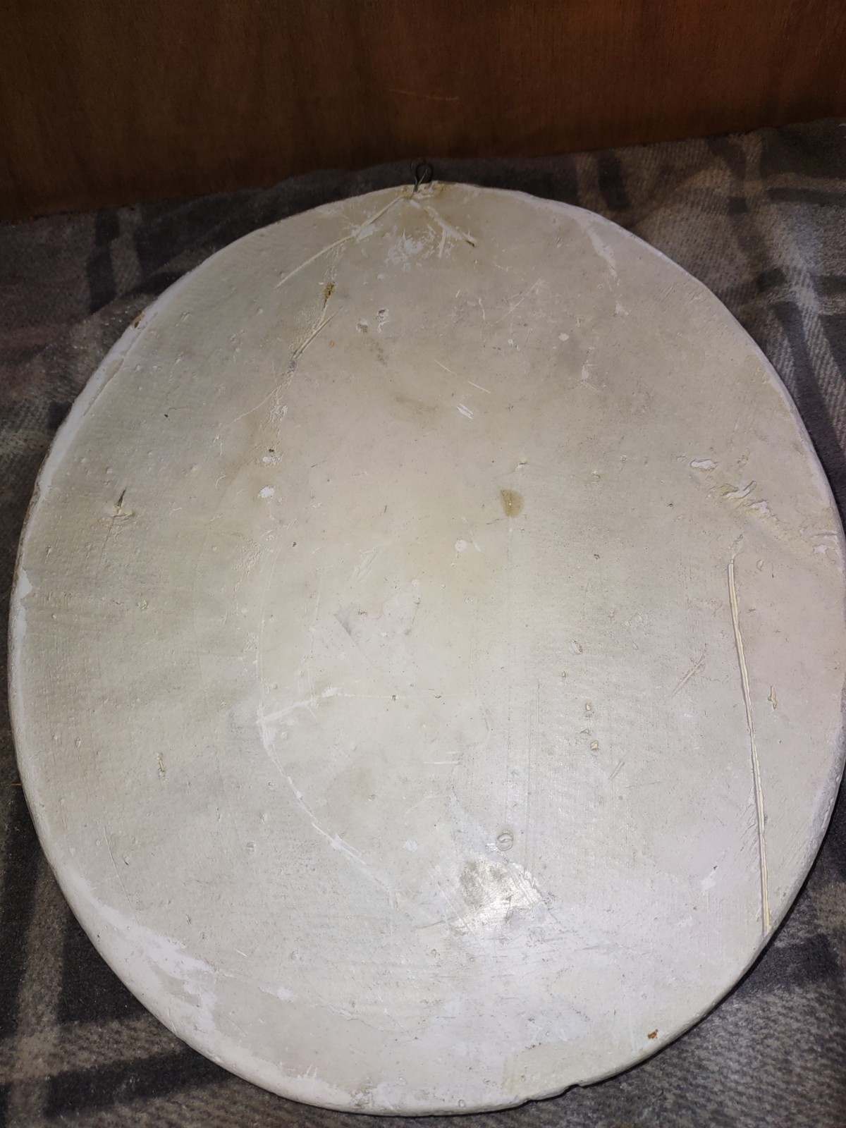 vintage Oval plaster Cherub plaque/ sculpture