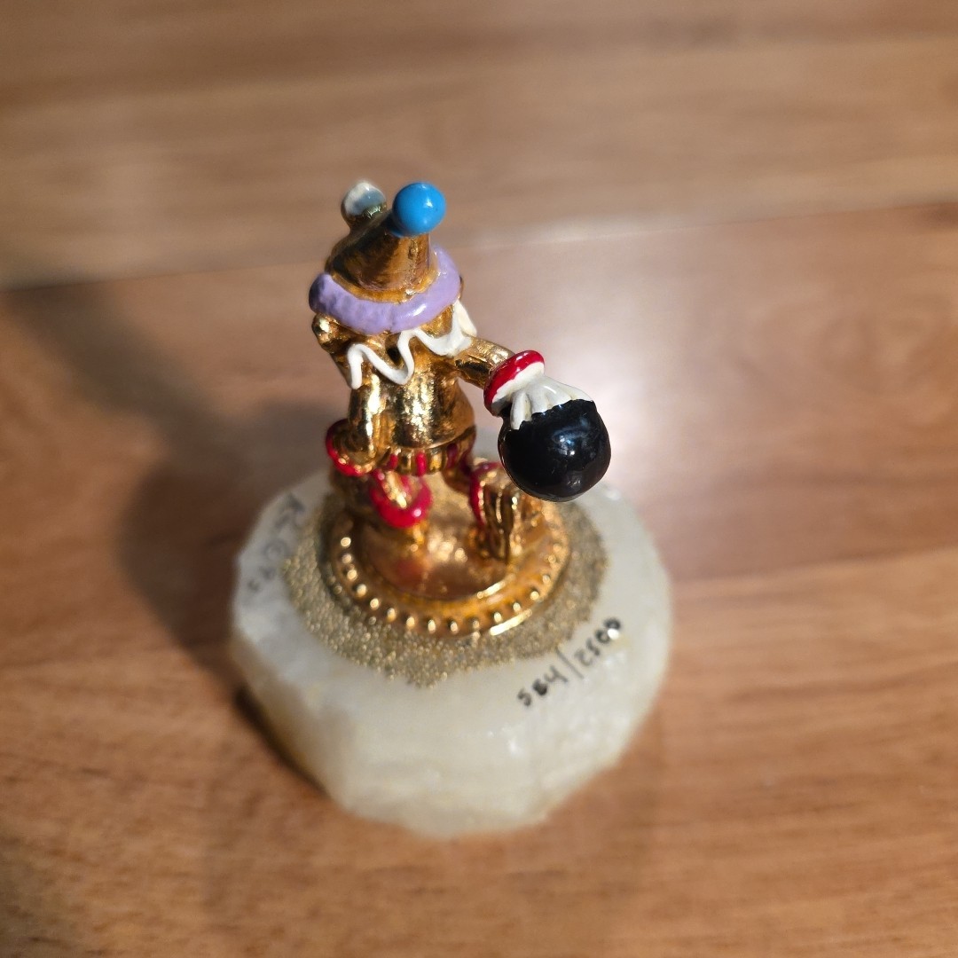 Vintage RON LEE LIMITED EDITION BOWLING CLOWN FIGURINE – STRIKE OUT