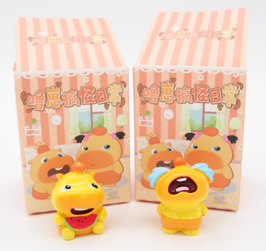 (2) L u zi is funny in daily life CAPYBARA WATERMELON CRYING Figure Lot New