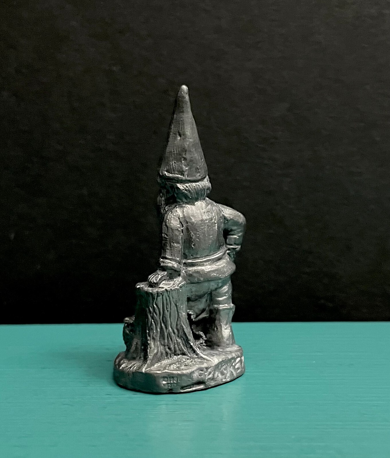 Michael Ricker Pewter Gnome Leprechaun Forest Stump Mythical Mini Art Figurine