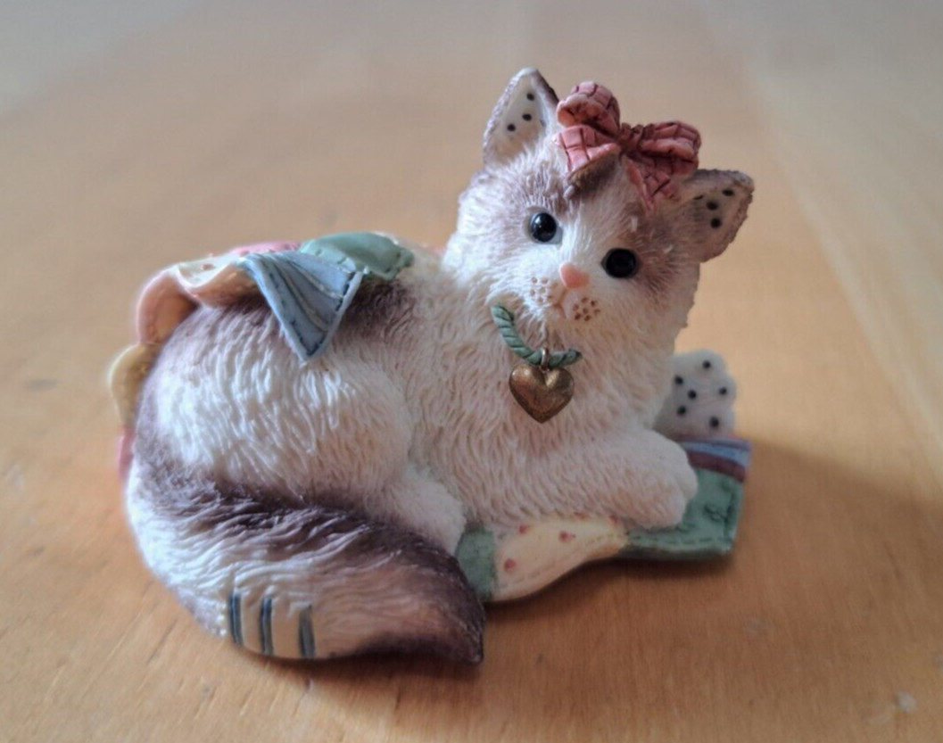 CALICO KITTENS Ragdoll Cat Mini Figurine A Breed Apart Quilt Heart Bow Kitty
