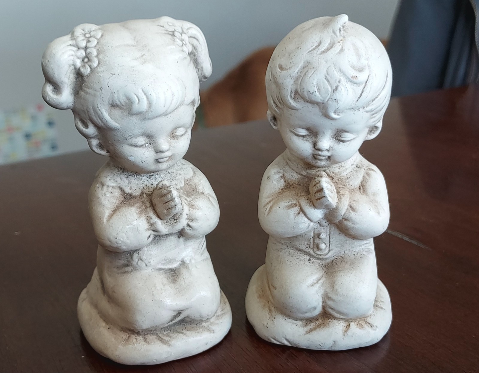 Vintage Wolin Japan Praying Children Figurines Boy And Girl 3.5″ Antique Church