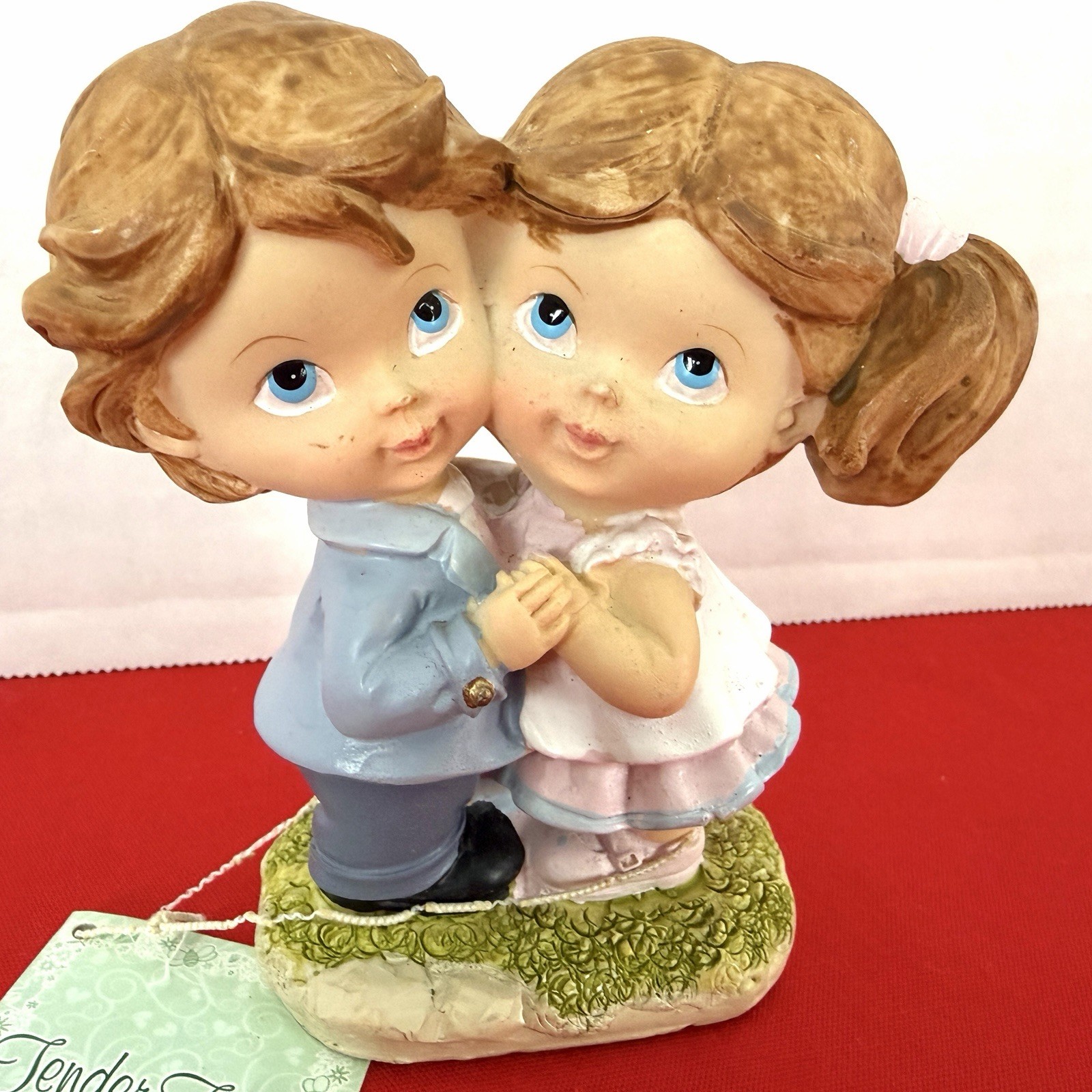 Vintage Tender Times Collectible Figurine – Loving Boy & Girl Holding Hands 4”