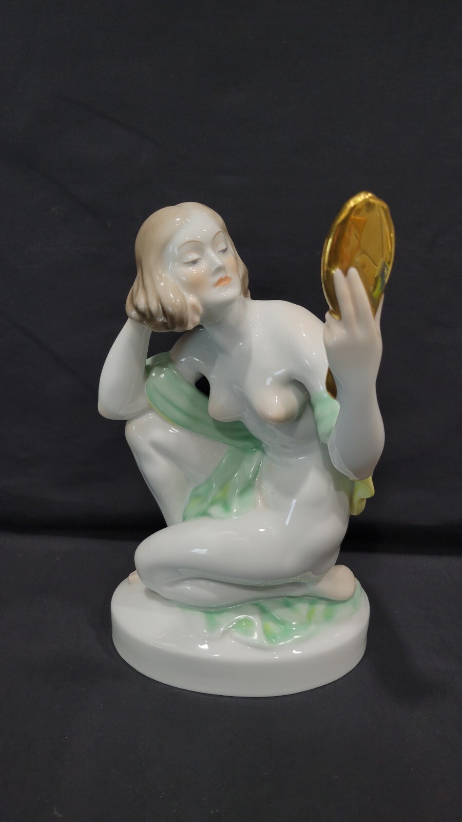 Vintage HEREND Hungary Glamour Lady with Mirror Porcelain Figurine, 9 1/2″