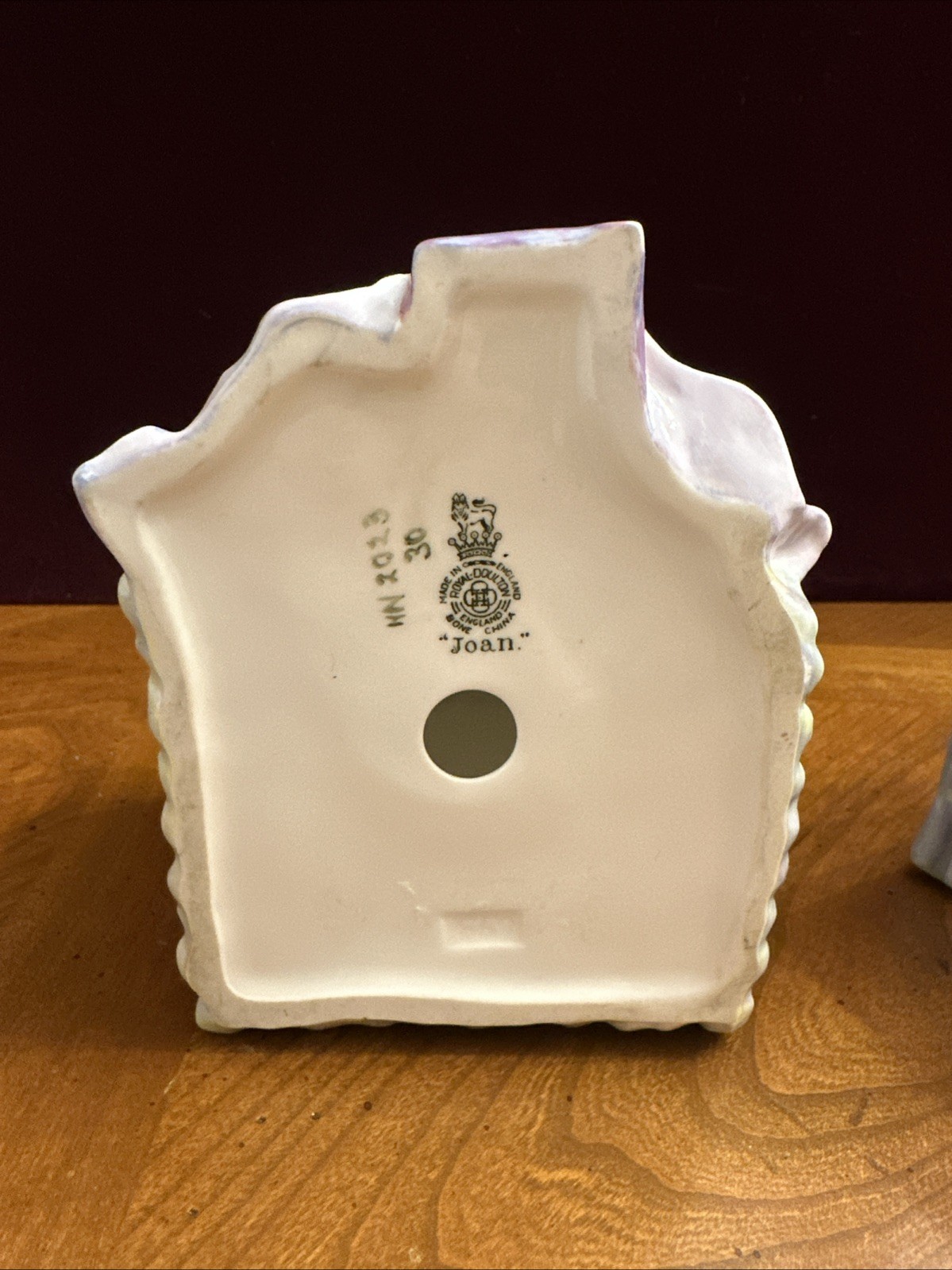 Royal Doulton Darby and Joan The Happy Old Couple Ceramic Bookends HN 2023 2024
