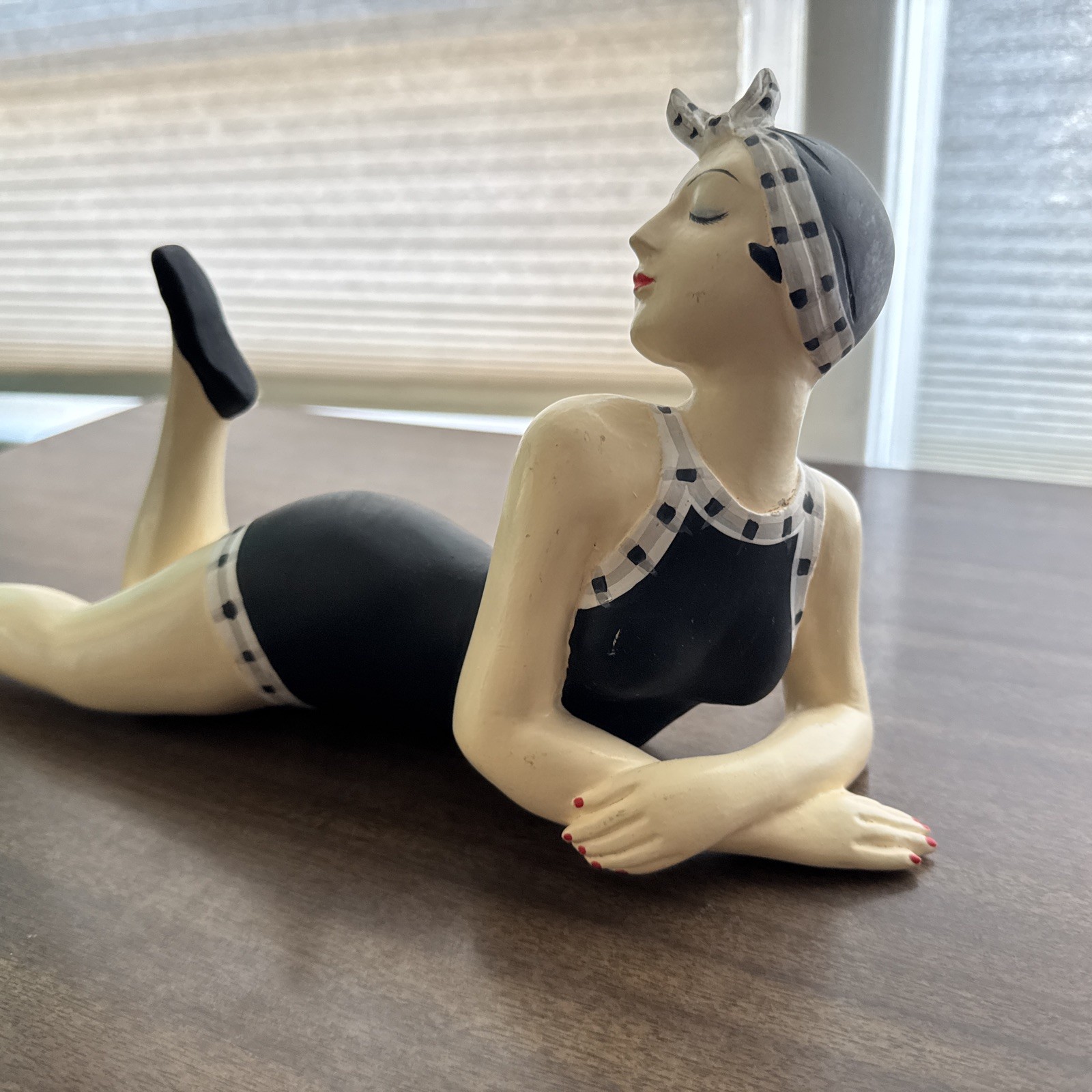 1920’s ART DECO STYLEBATHING BEAUTY FIGURINE Black and White 16in Long 8in Tall