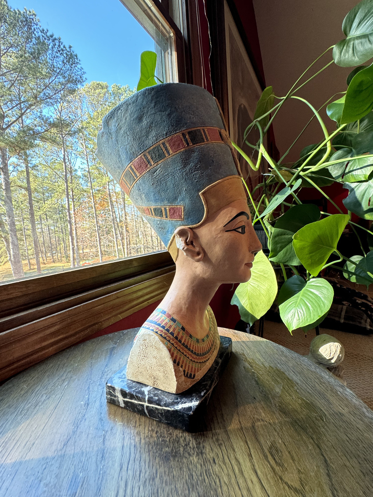 Queen Nefertiti Bust Masterpiece, Art & Artifact Museum Replica Sculpture Statue