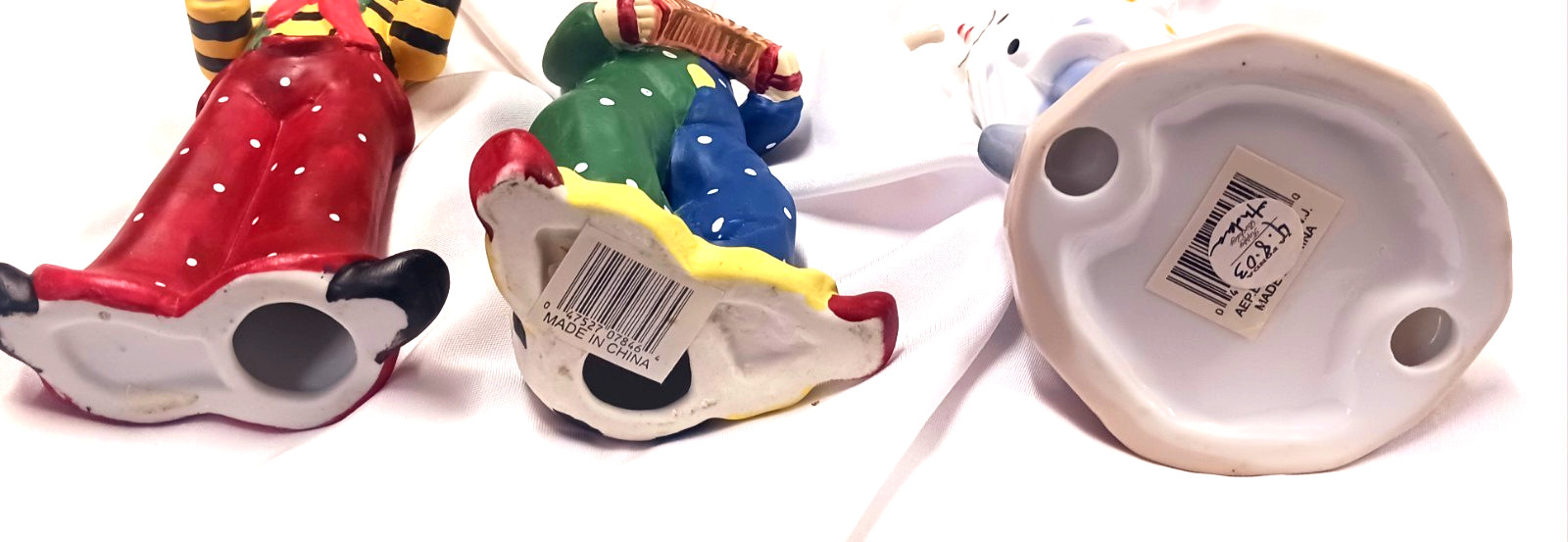 3 CLOWN FIGURINES PORCELAIN COLORFUL CIRCUS DECOR 8″ – 8.5″ VINTAGE Read