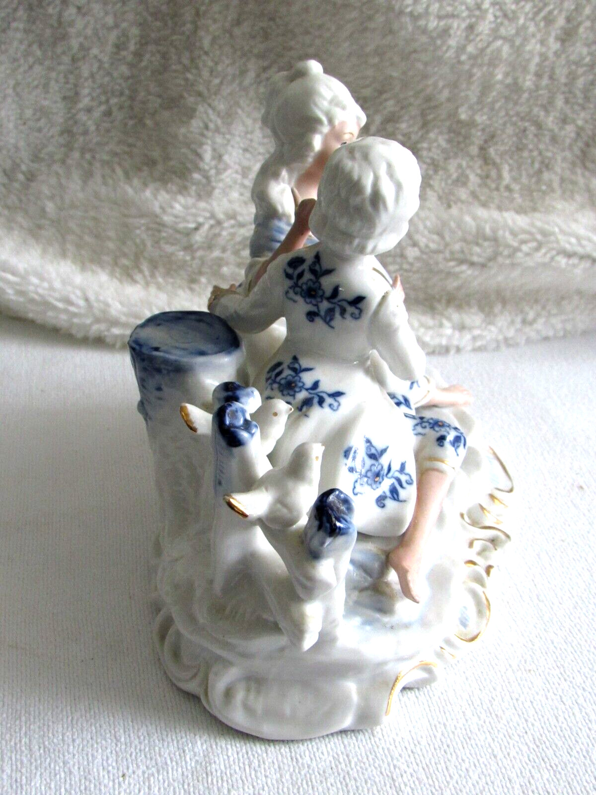 KPM Porcelain Figurine Victorian Couple Sitting In The Park 5.75″Tall x 7.5″Long