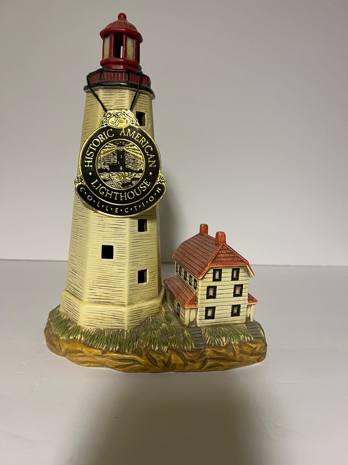 NO CORD VINTAGE: LEFTON “1764 SANDY HOOK” LIGHTHOUSE COLLECTION ~~ Ca. 1991