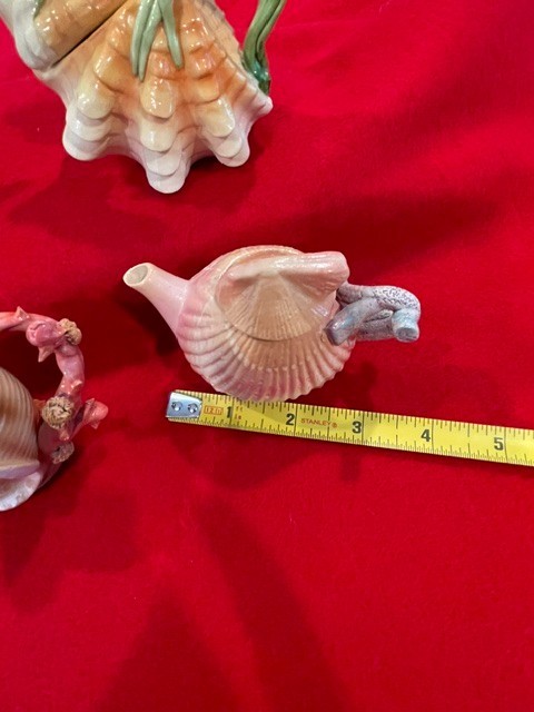 Lot of 4 Collectable Mini Porcelain Sea Shell Teapots Vintage Thailand